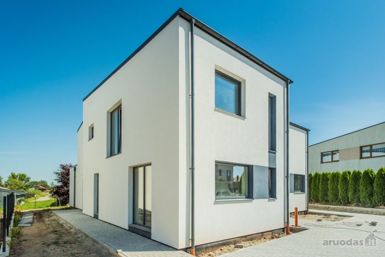 Kaunas, Romainiai, E. Volterio g., 3 kambarių butas